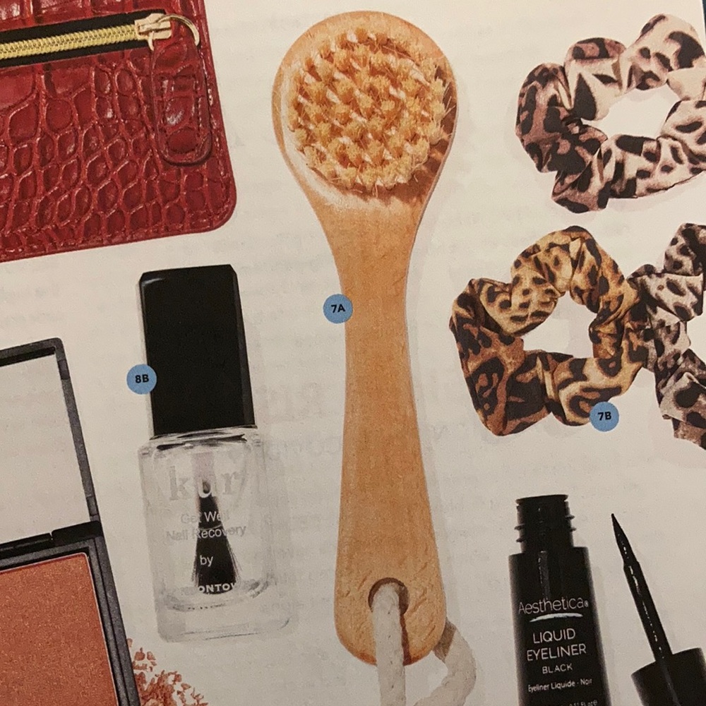 NWT Daily concepts daily facial dry brush - Picture 2 of 2